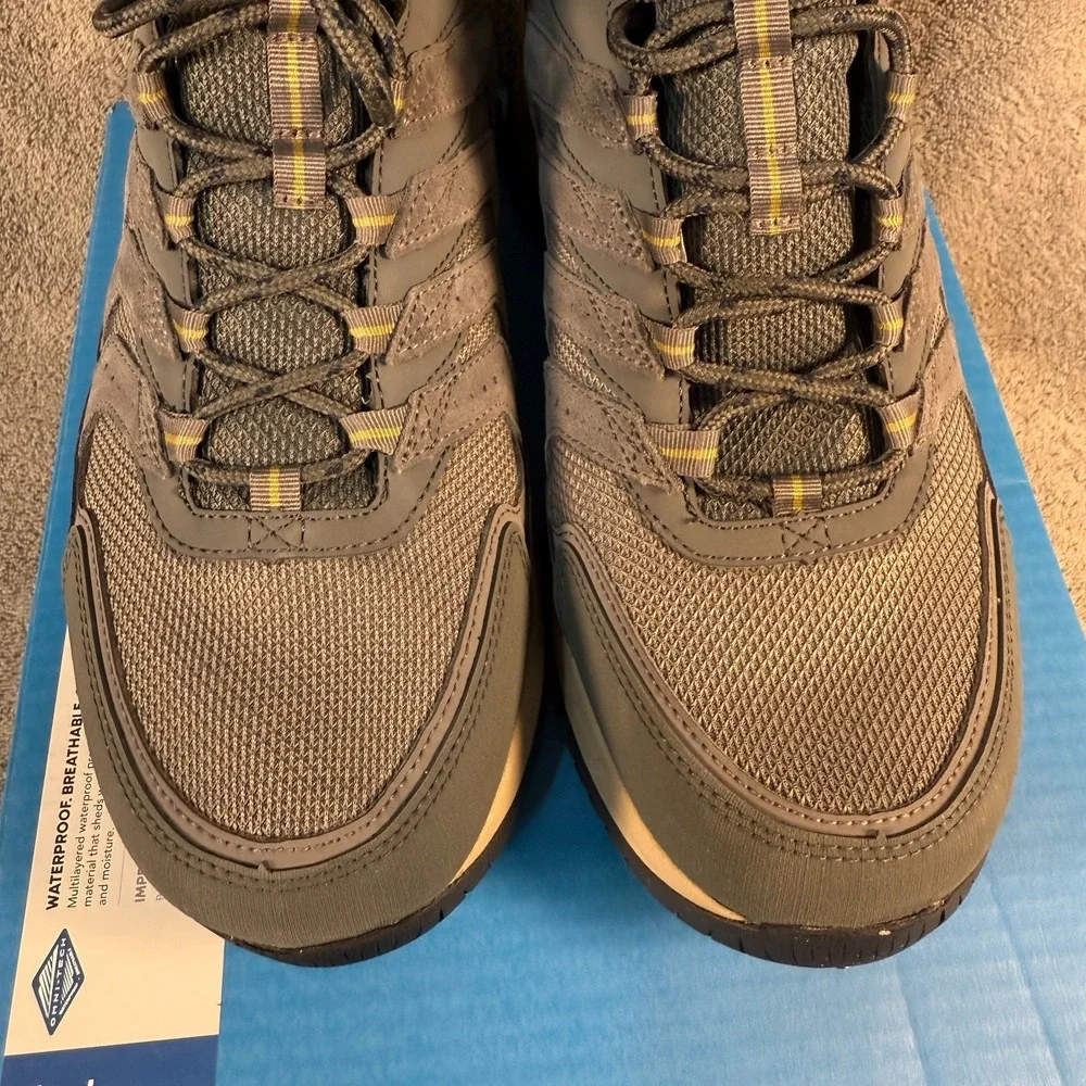Columbia Strata Trail Mid WP Men's Sz‎ 12 Gray